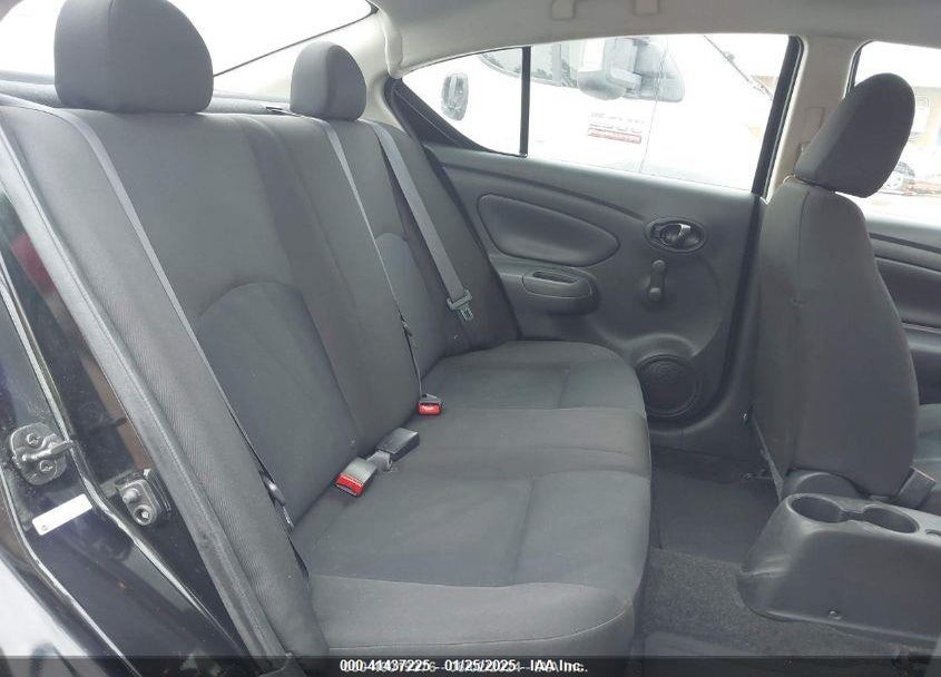 2018 NISSAN VERSA VIN: 3N1CN7AP4JL853401