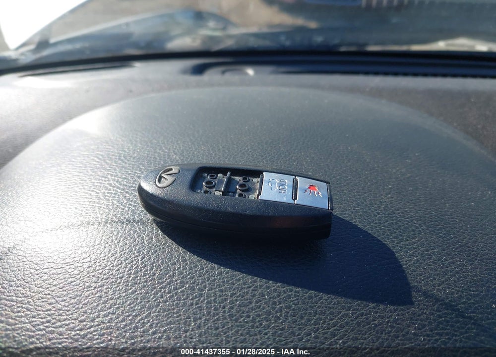 2005 INFINITI G35 VIN: JNKCV51E05M218282