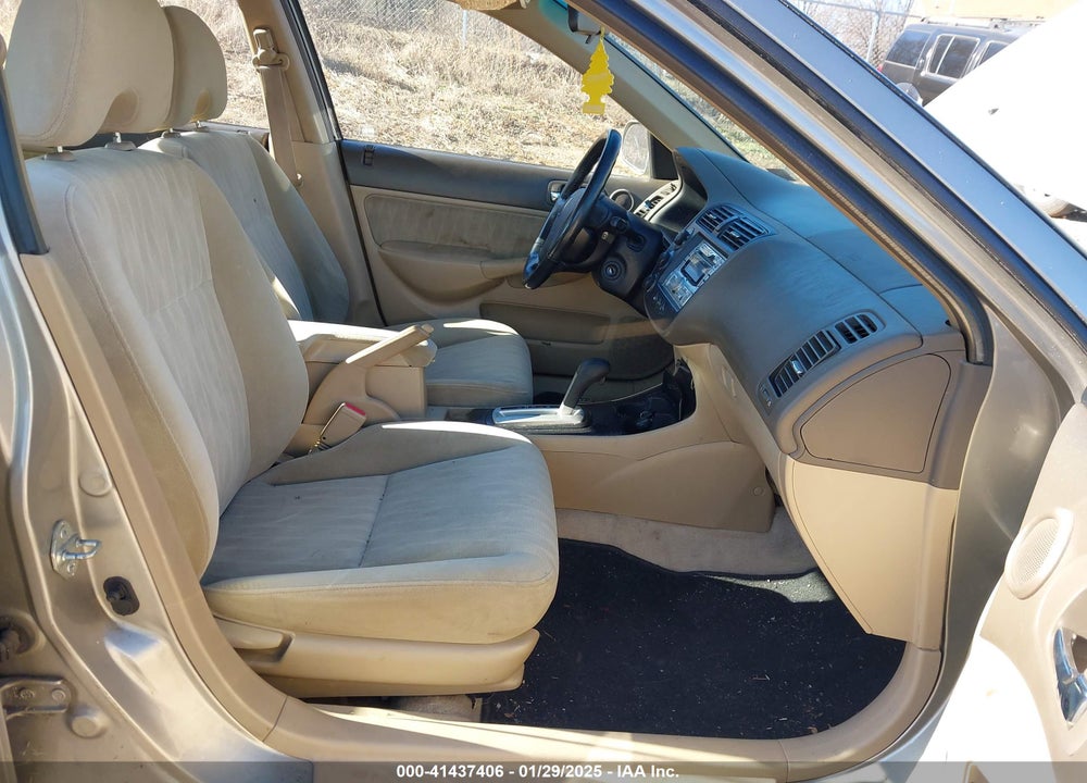 2005 HONDA CIVIC EX VIN: 2HGES26785H552978