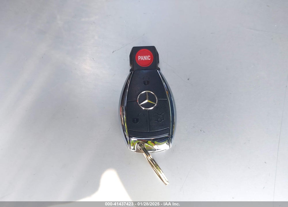 2008 MERCEDES-BENZ S 550 VIN: WDDNG71X68A192946