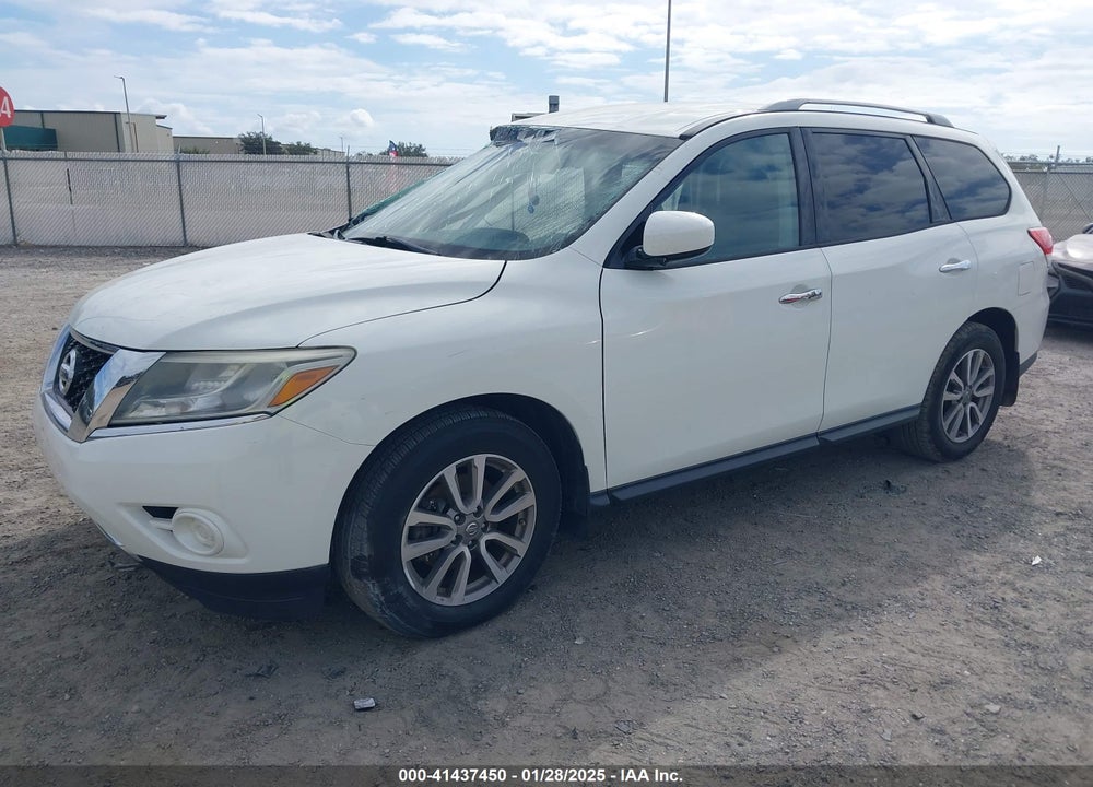 2015 NISSAN PATHFINDER S VIN: 5N1AR2MN6FC647842