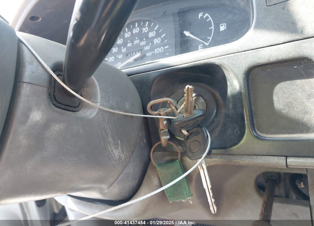 2004 TOYOTA TACOMA VIN: 5TENL42N04Z331325