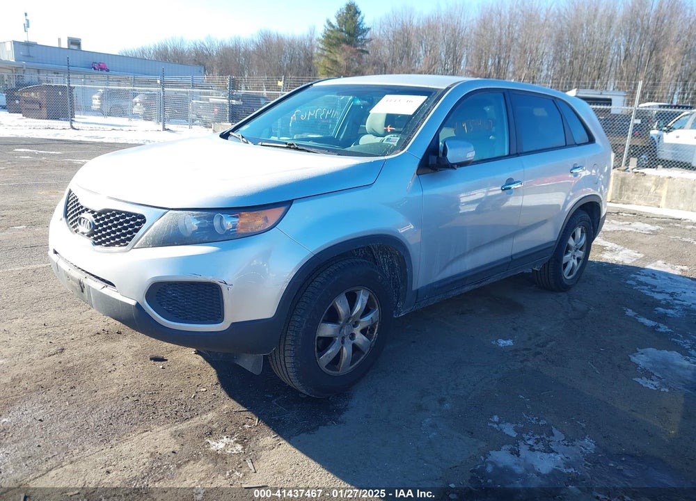 2012 KIA SORENTO LX VIN: 5XYKT3A18CG198253