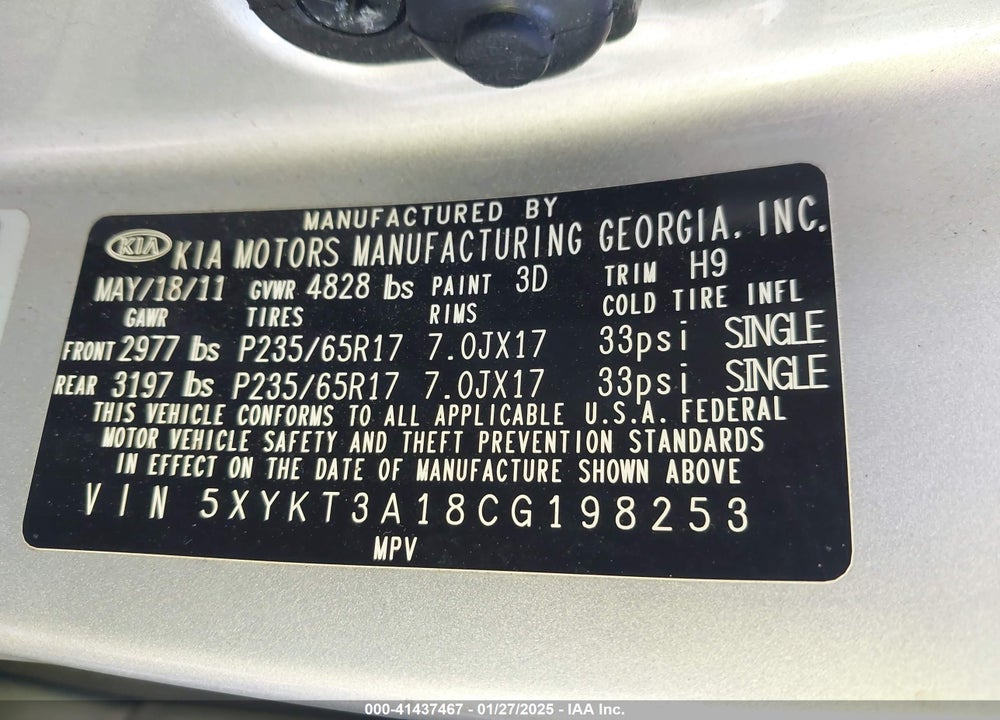 2012 KIA SORENTO LX VIN: 5XYKT3A18CG198253