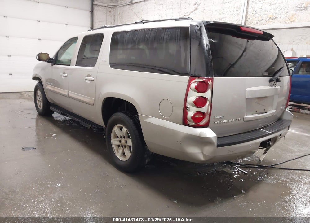 2007 GMC YUKON XL 1500 SLT VIN: 1GKFK16347J305277