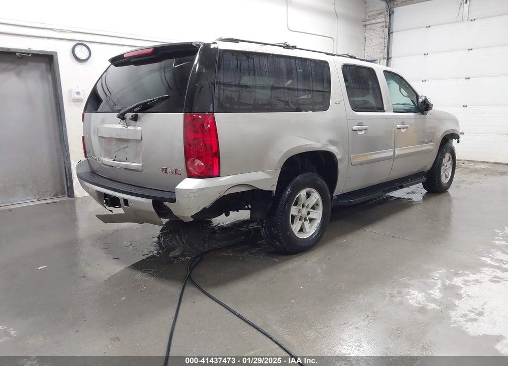 2007 GMC YUKON XL 1500 SLT VIN: 1GKFK16347J305277