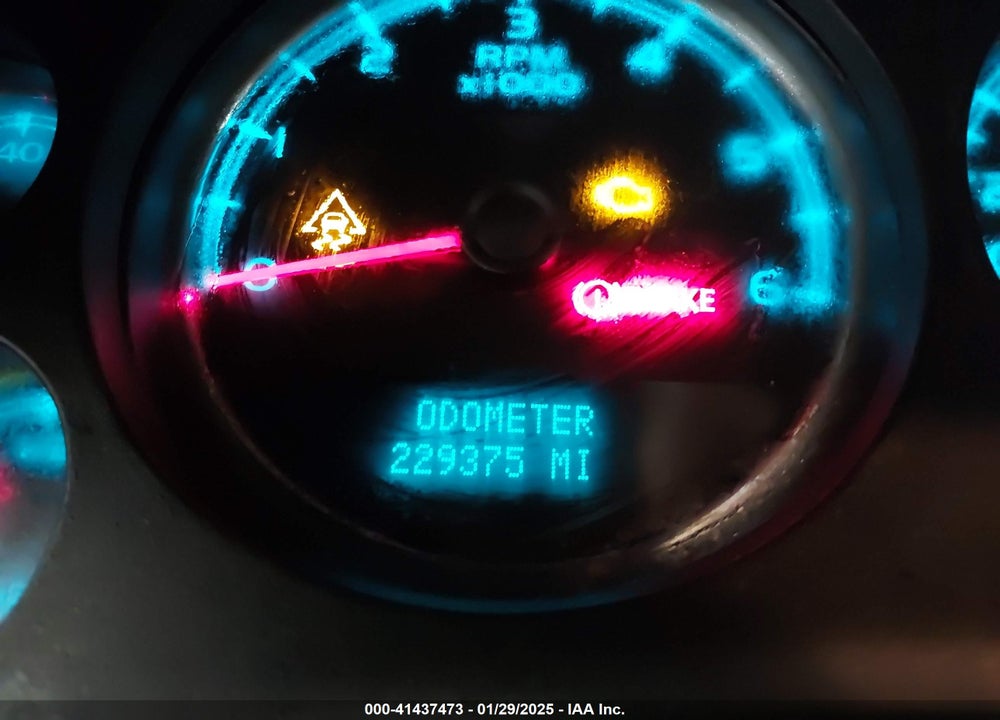 2007 GMC YUKON XL 1500 SLT VIN: 1GKFK16347J305277