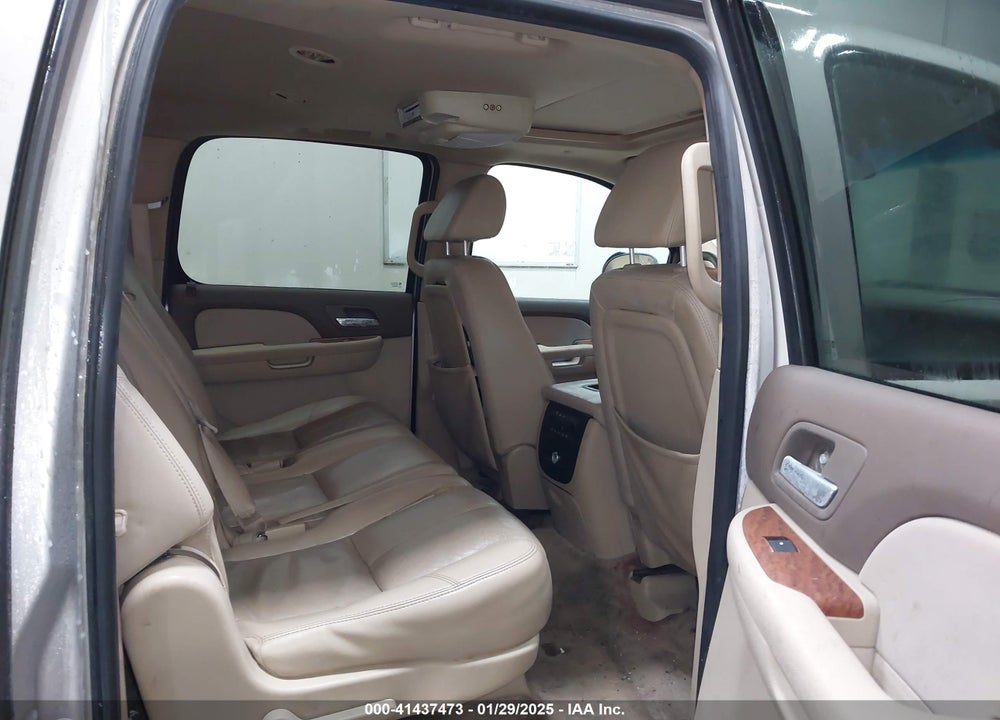 2007 GMC YUKON XL 1500 SLT VIN: 1GKFK16347J305277
