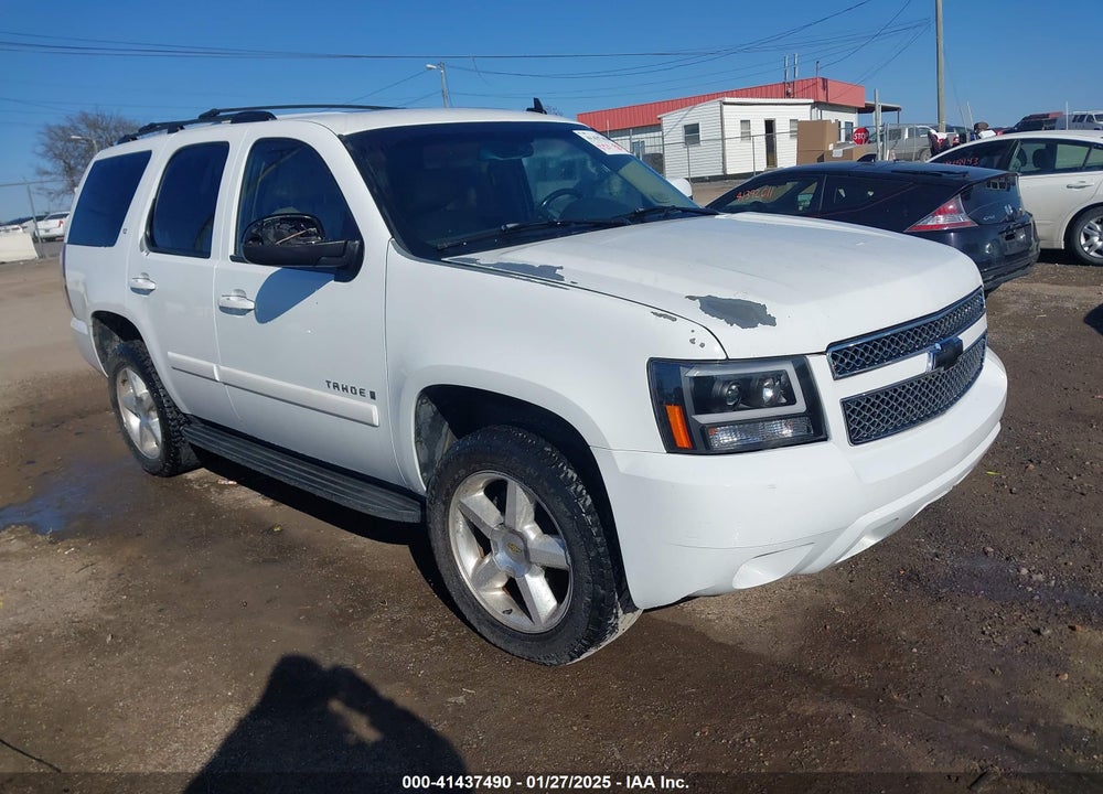 2008 CHEVROLET TAHOE LT W/3LT VIN: 1GNFC13078J137307