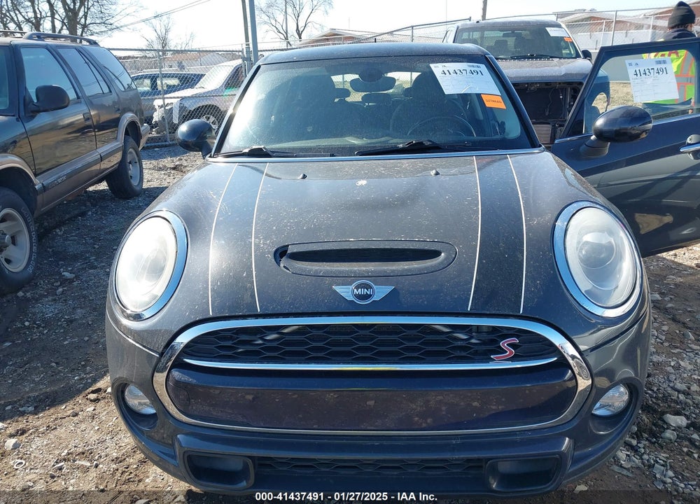 2015 MINI HARDTOP VIN: WMWXU3C52F2B56517