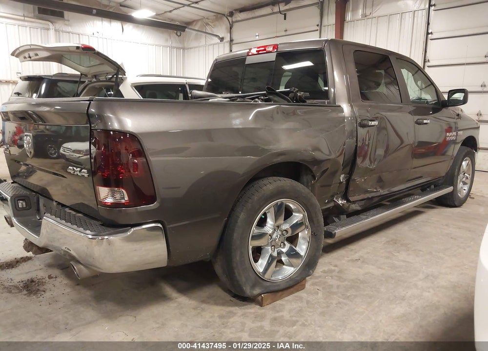 2015 RAM 1500 VIN: 3C6RR7LT4FG598052