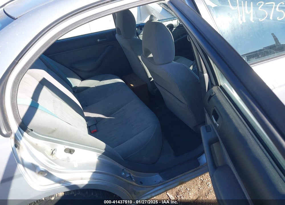 2003 HONDA CIVIC LX VIN: 1HGES15573L006750
