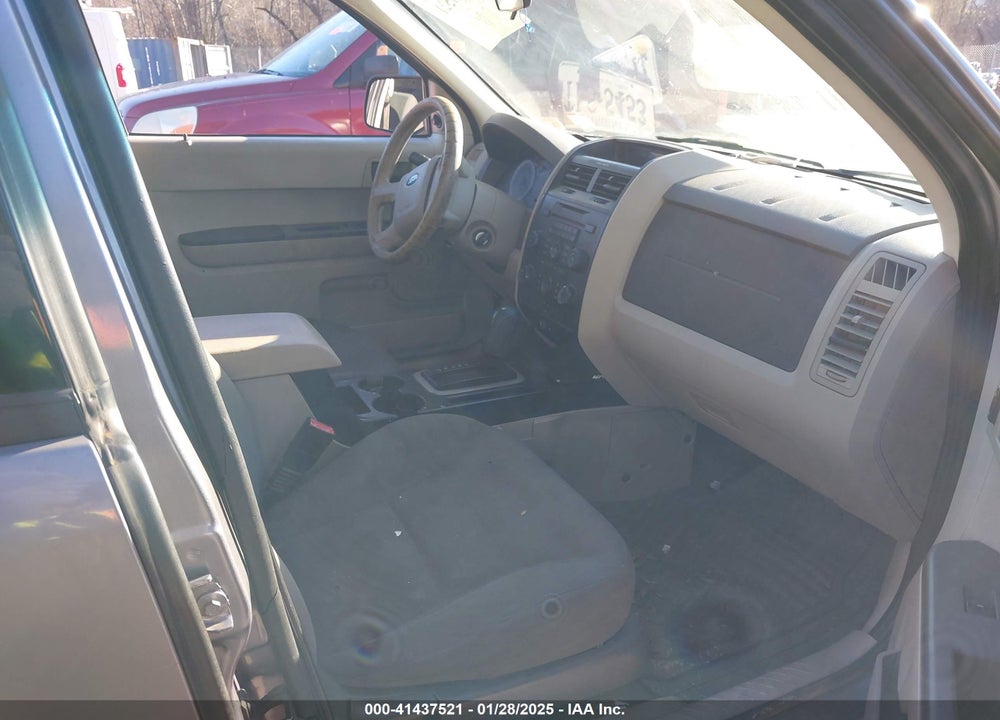 2008 FORD ESCAPE XLS/XLS MANUAL VIN: 1FMCU02Z28KE22229