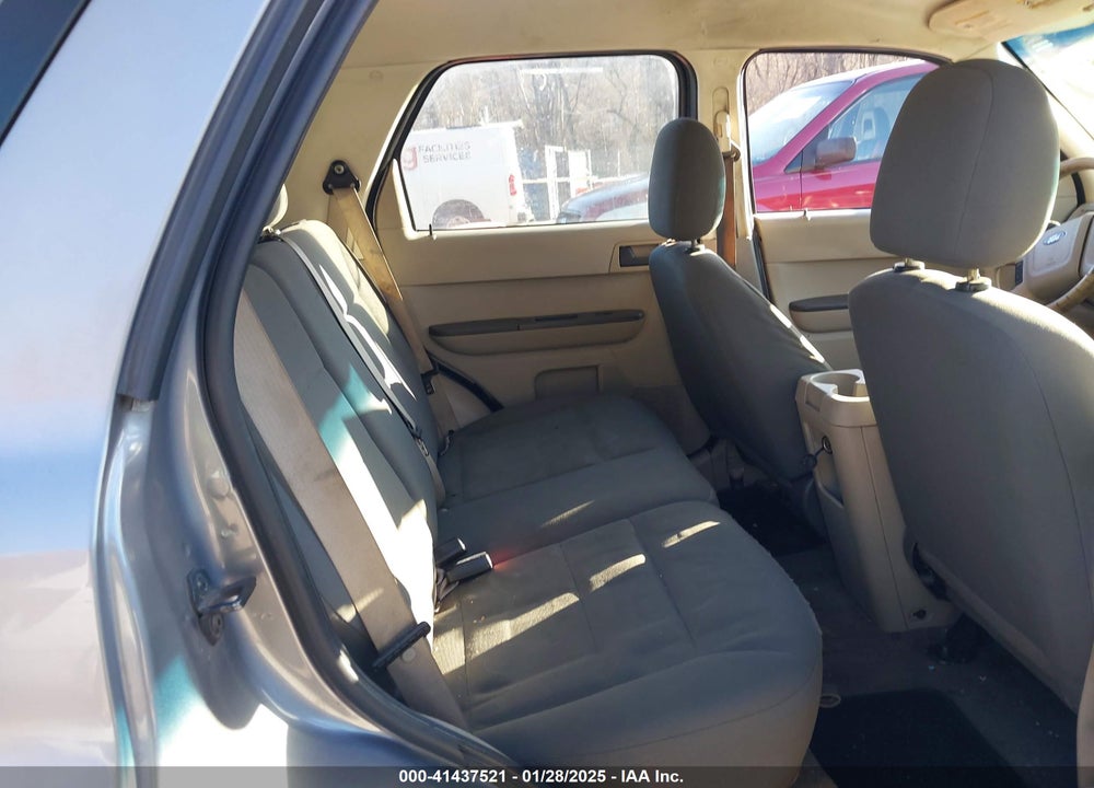 2008 FORD ESCAPE XLS/XLS MANUAL VIN: 1FMCU02Z28KE22229