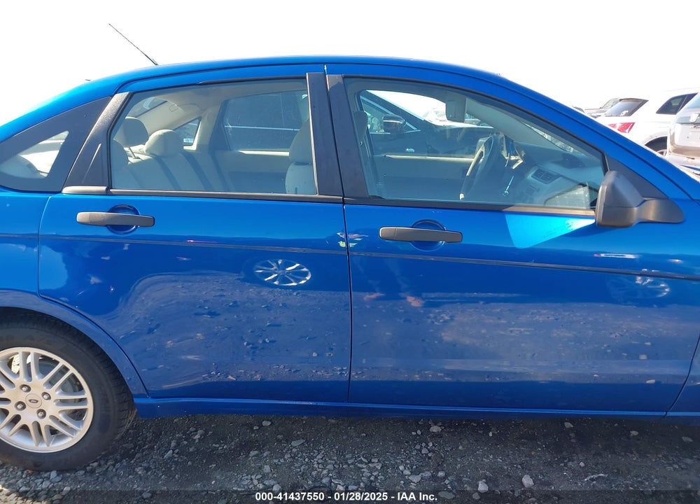 2011 FORD FOCUS VIN: 1FAHP3FN8BW173967
