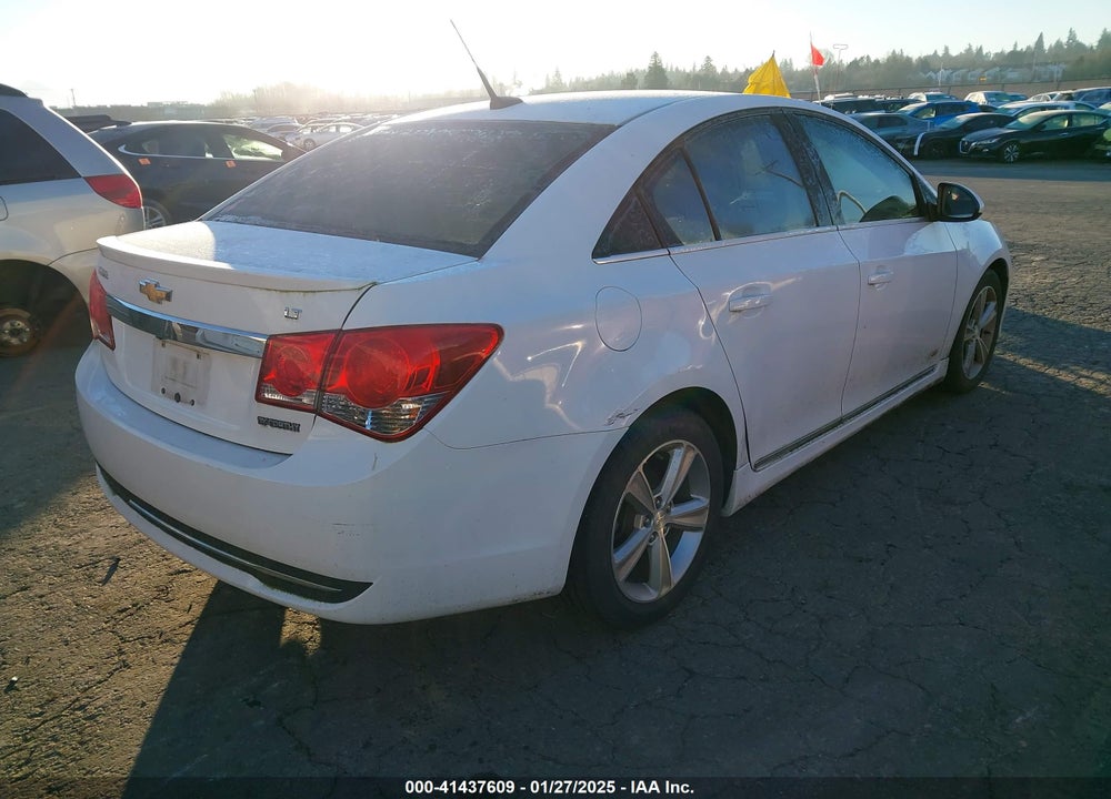 2014 CHEVROLET CRUZE VIN: 1G1PE5SB8E7236558