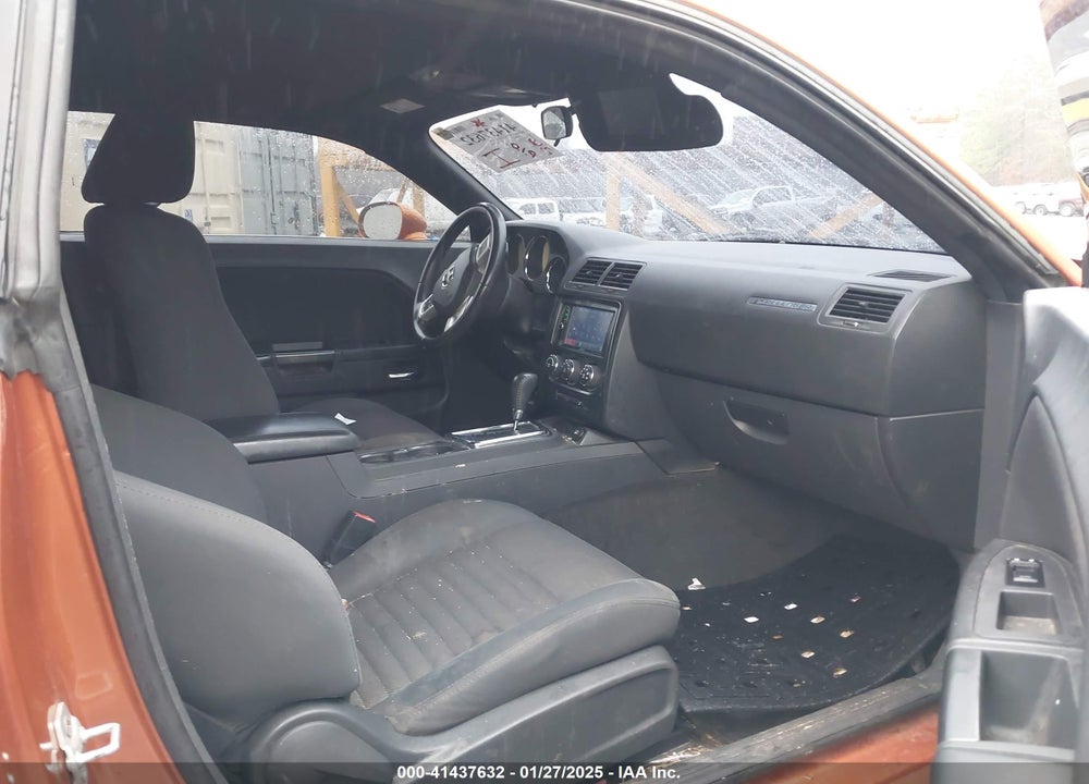 2011 DODGE CHALLENGER VIN: 2B3CJ4DG5BH605530
