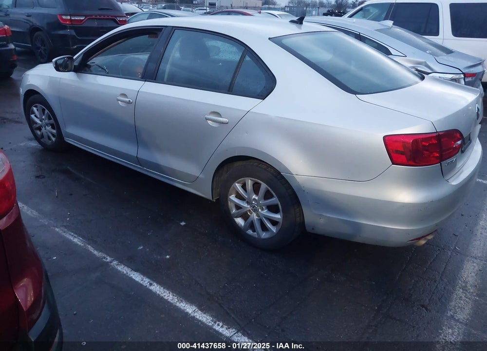2011 VOLKSWAGEN JETTA 2.5L SE VIN: 3VWDX7AJ8BM007143
