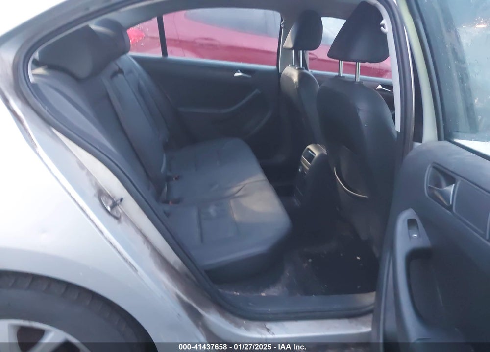 2011 VOLKSWAGEN JETTA 2.5L SE VIN: 3VWDX7AJ8BM007143