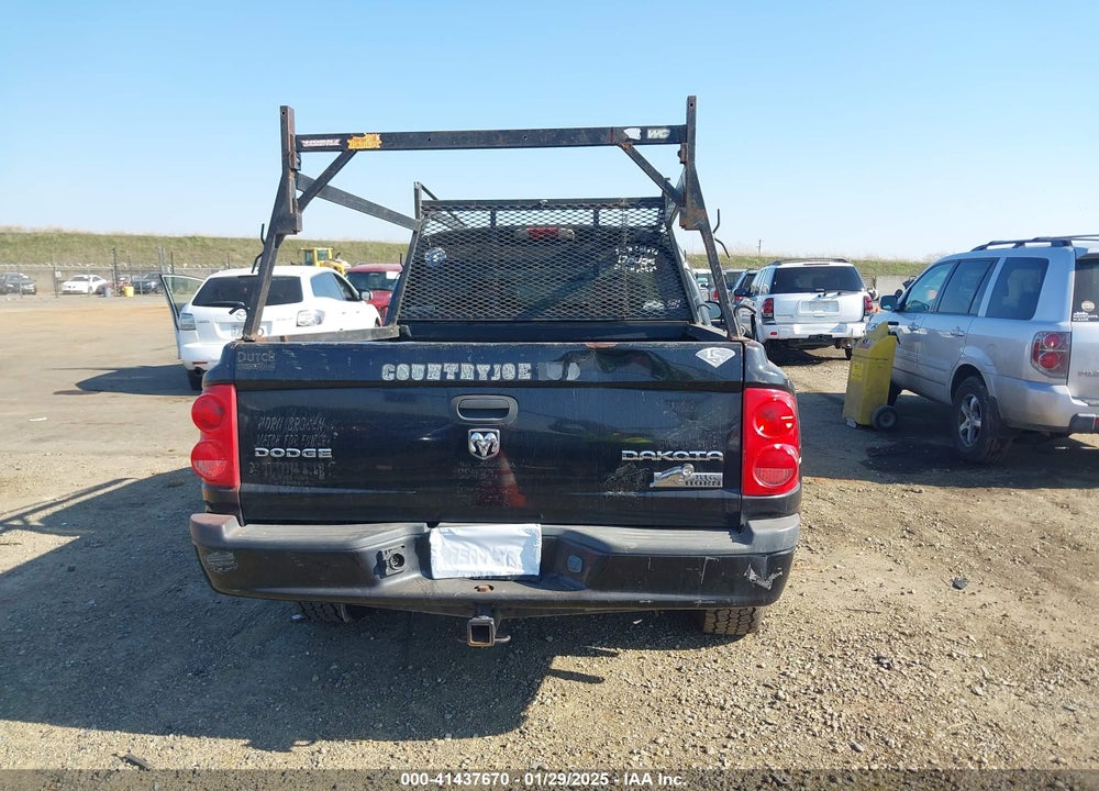 2010 DODGE DAKOTA VIN: 1D7CW3GK1AS155513