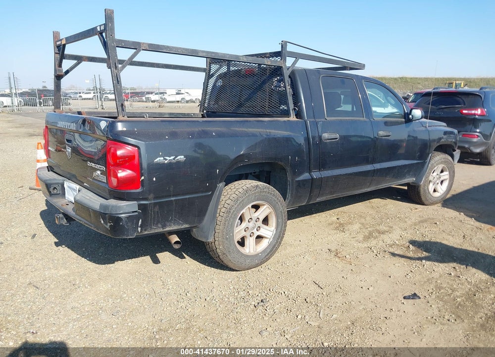2010 DODGE DAKOTA VIN: 1D7CW3GK1AS155513