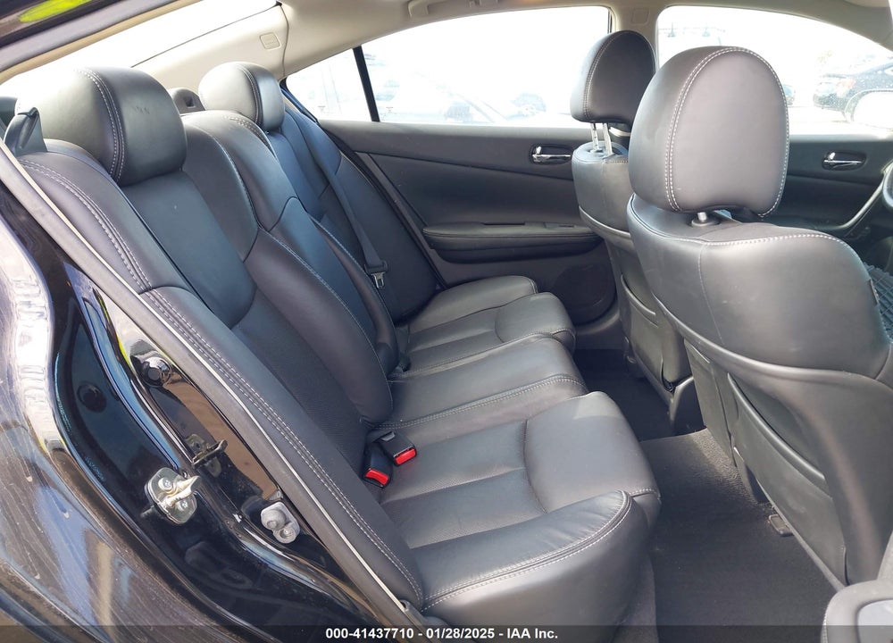 2014 NISSAN MAXIMA VIN: 1N4AA5AP2EC914191