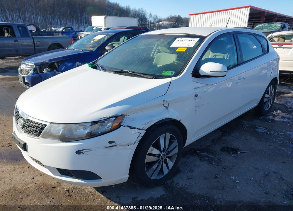 2013 KIA FORTE VIN: KNAFU5A26D5744588