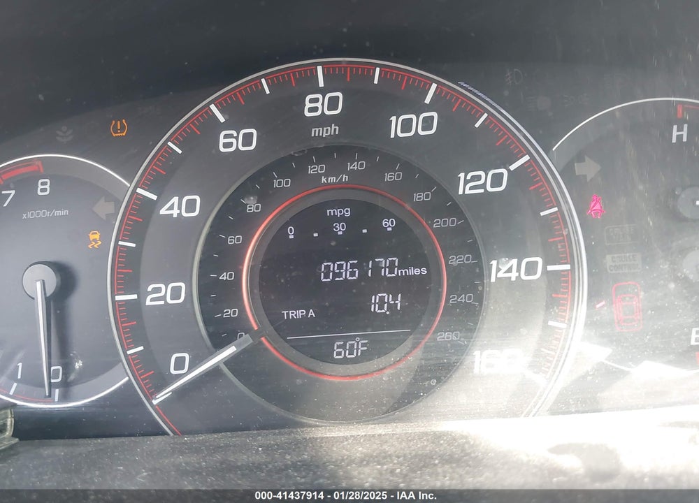 2015 HONDA ACCORD VIN: 1HGCT2A83FA005010