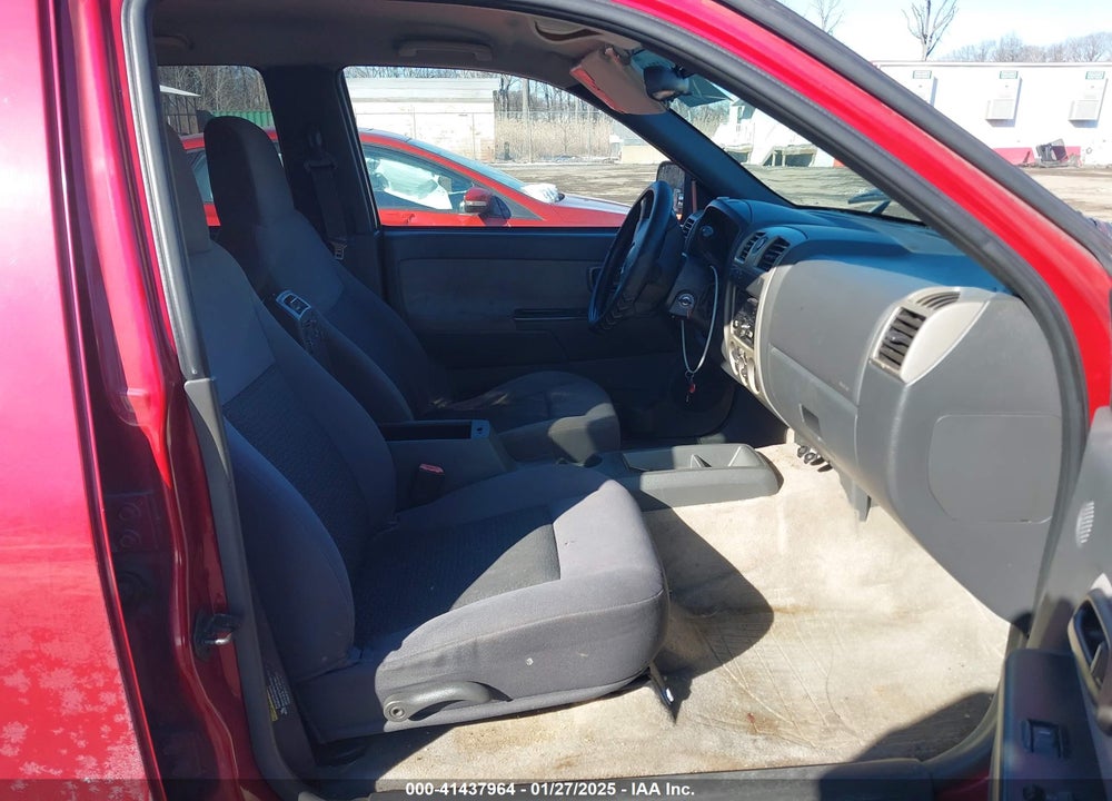 2005 GMC CANYON SLE VIN: 1GTDT136658249717