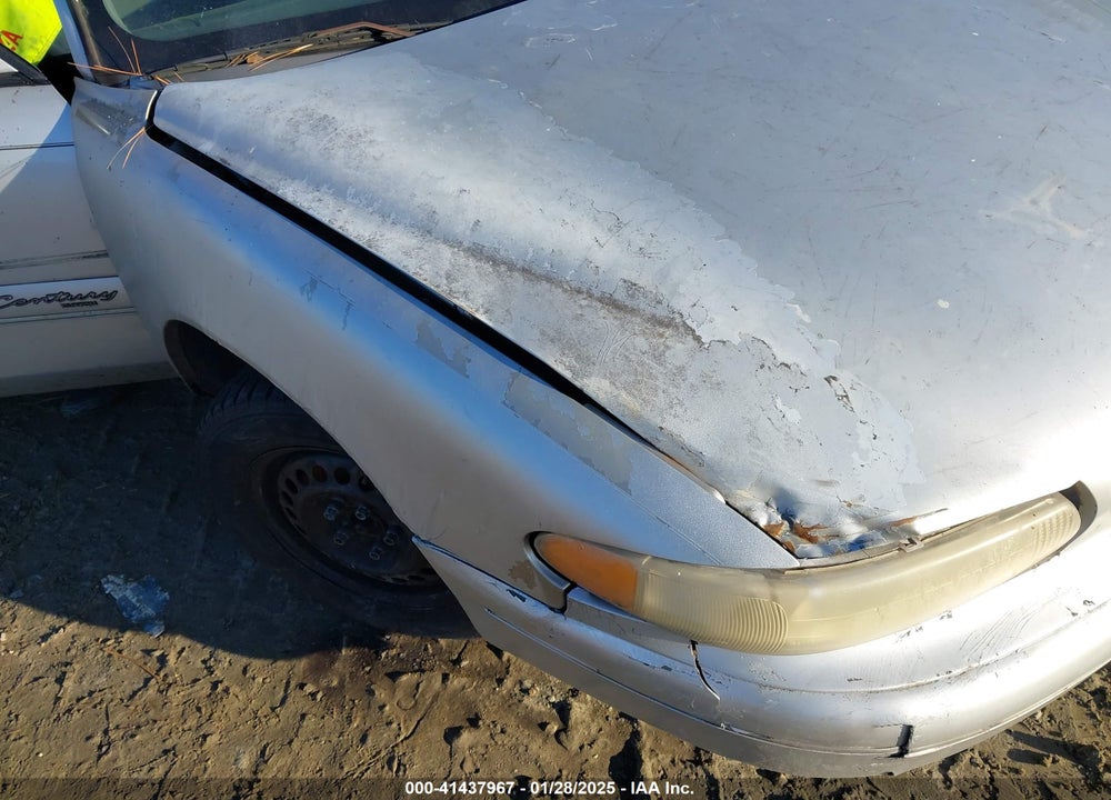 2002 BUICK CENTURY CUSTOM VIN: 2G4WS52JX21280617