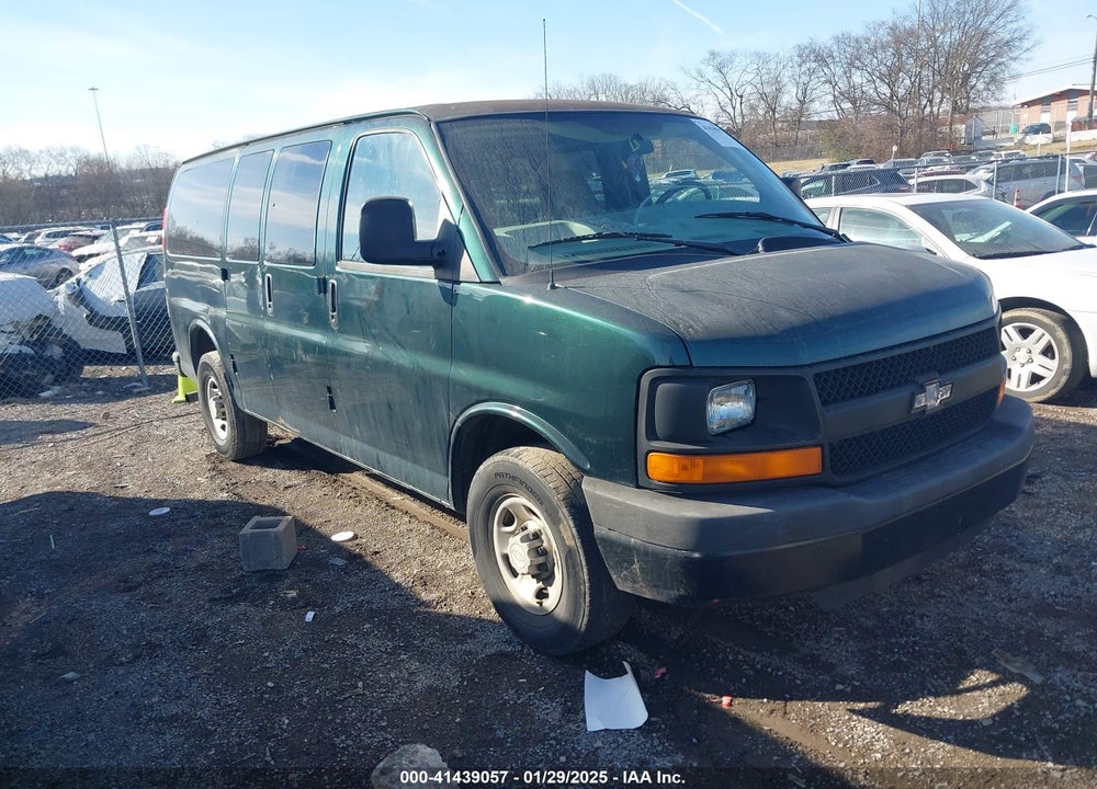 2008 CHEVROLET EXPRESS LS VIN: 1GAGG25K181200576