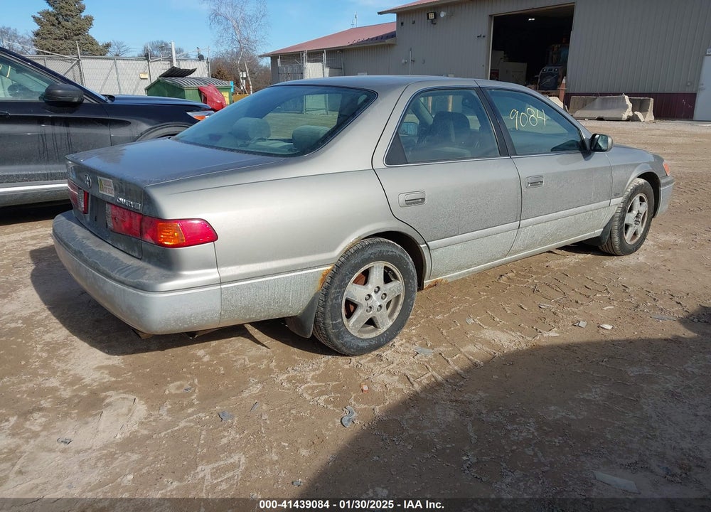 2001 TOYOTA CAMRY LE VIN: JT2BG22K310548485