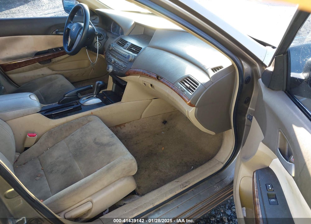 2008 HONDA ACCORD 2.4 EX VIN: 1HGCP26758A071873