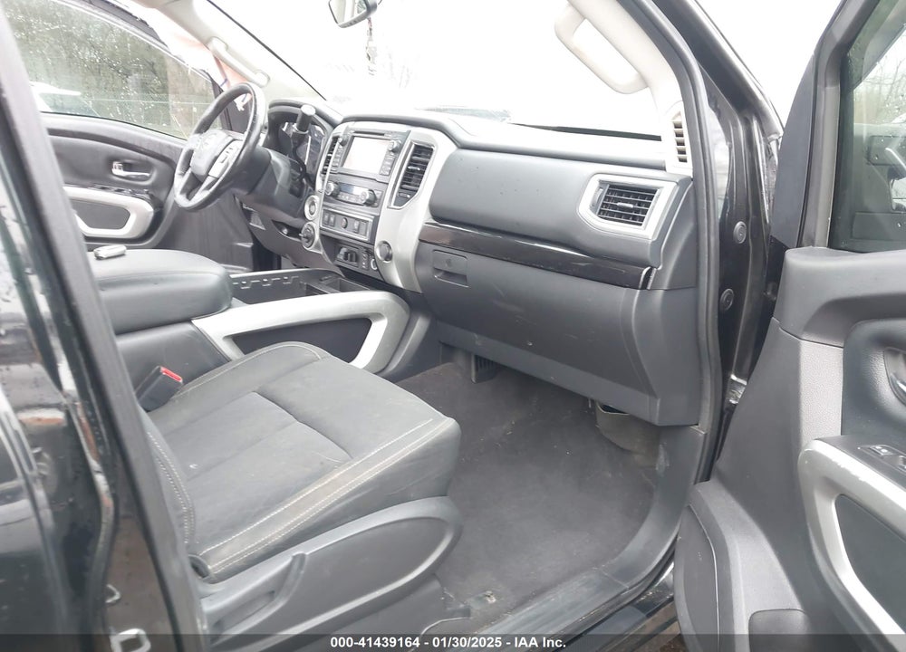 2016 NISSAN TITAN XD VIN: 1N6BA1F48GN509186