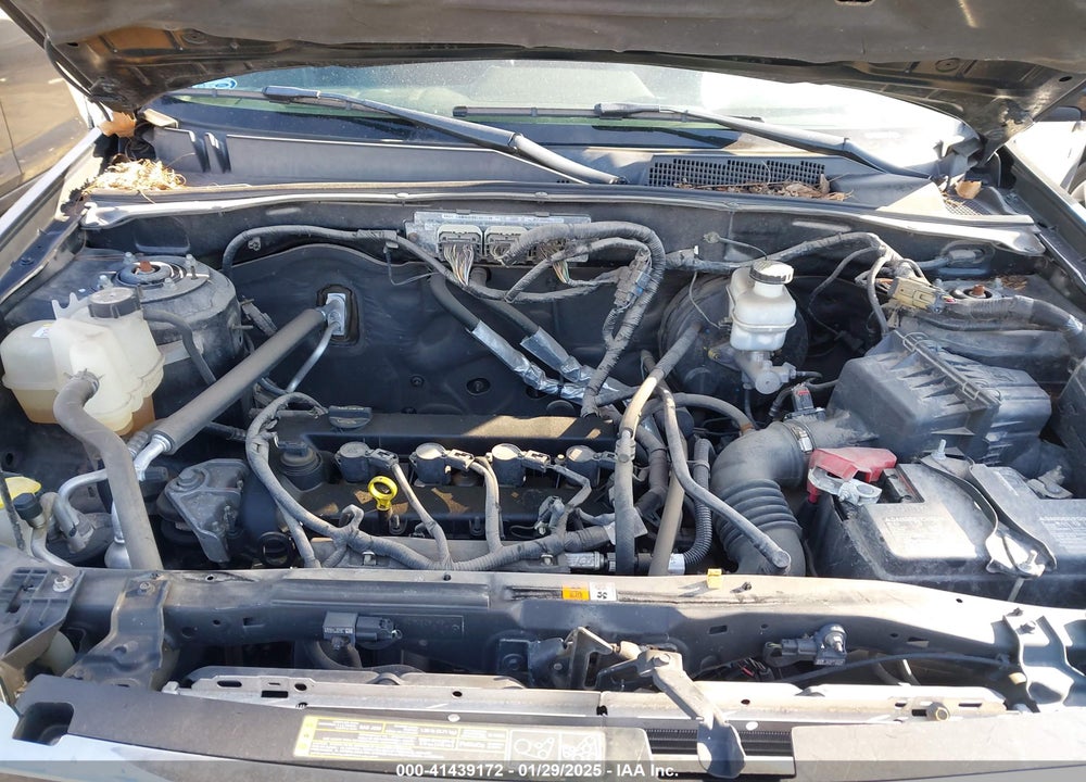 2010 FORD ESCAPE LIMITED VIN: 1FMCU0E70AKA79257