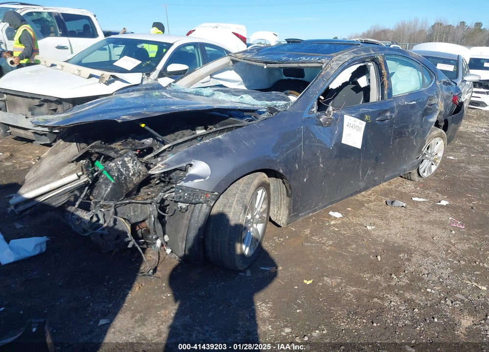 2015 LEXUS ES VIN: JTHBK1GG0F2160158