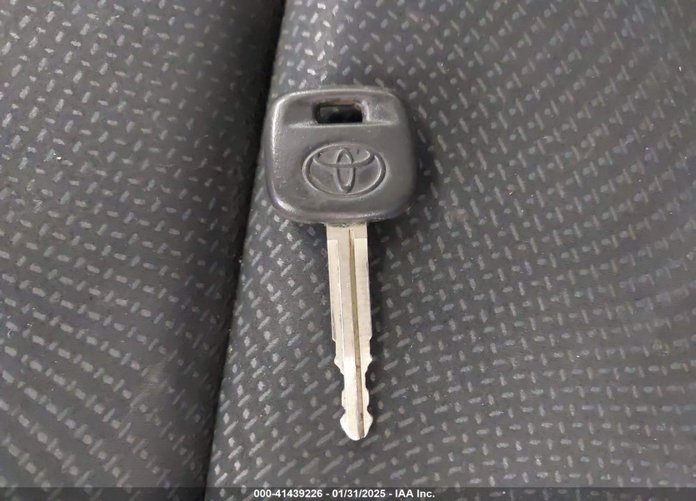 2012 TOYOTA YARIS BASE (A4) VIN: JTDBT4K37CL016942