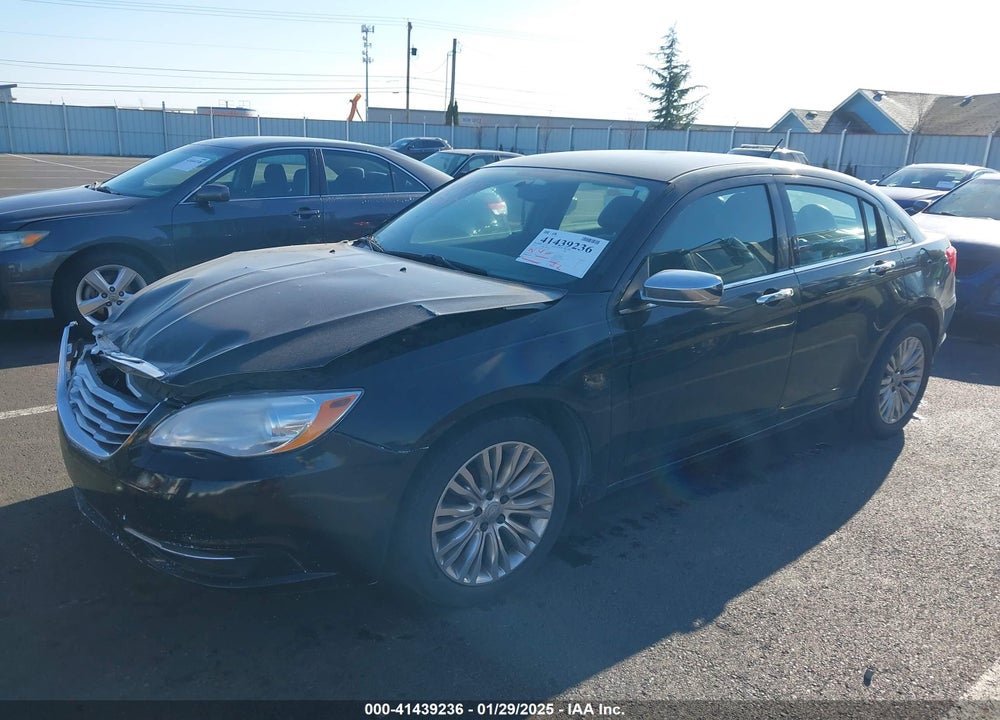 2012 CHRYSLER 200 VIN: 1C3CCBCG8CN326195
