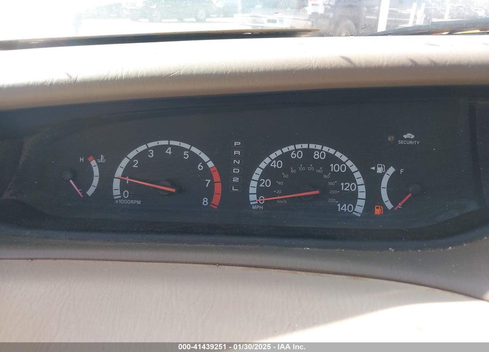 2002 TOYOTA AVALON XLS VIN: 4T1BF28B52U223683