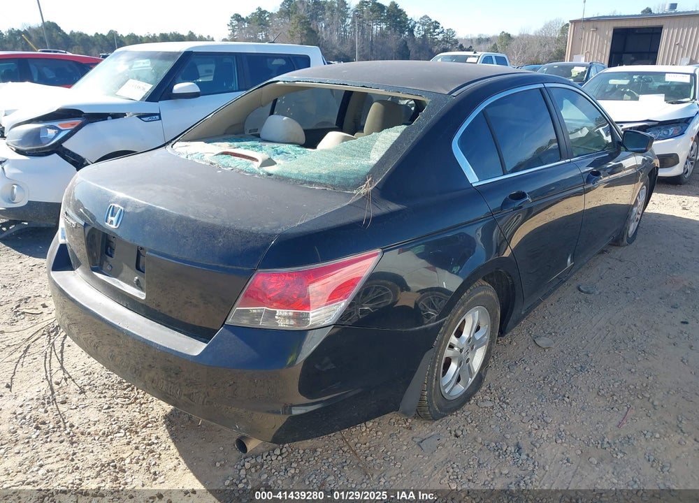 2009 HONDA ACCORD VIN: 1HGCP26339A032598