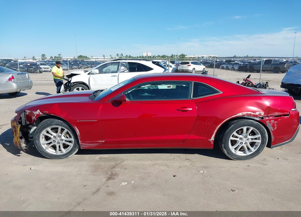 2015 CHEVROLET CAMARO 2LS VIN: 2G1FB1E35F9136449