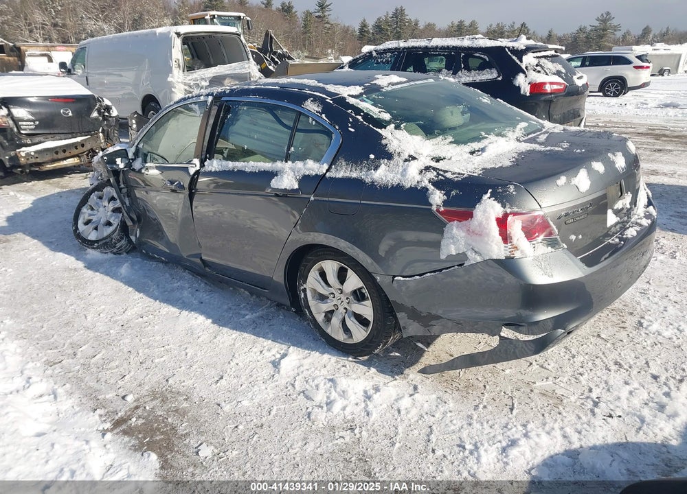 2010 HONDA ACCORD VIN: 1HGCP2F8XAA009240