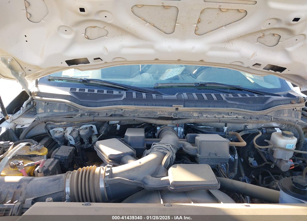 2022 FORD F-350 CHASSIS XL VIN: 1FDRF3F68NEE94763