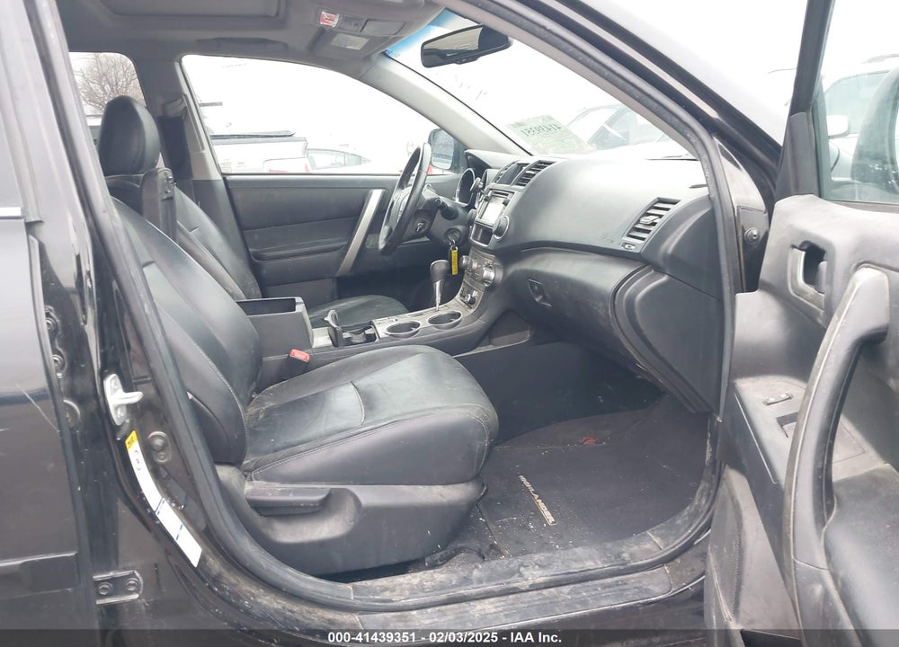 2013 TOYOTA HIGHLANDER SE V6 VIN: 5TDBK3EH6DS266659