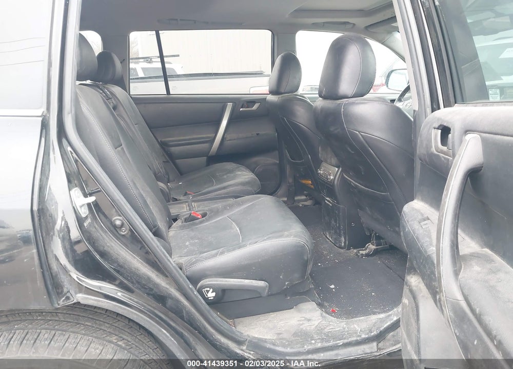 2013 TOYOTA HIGHLANDER SE V6 VIN: 5TDBK3EH6DS266659