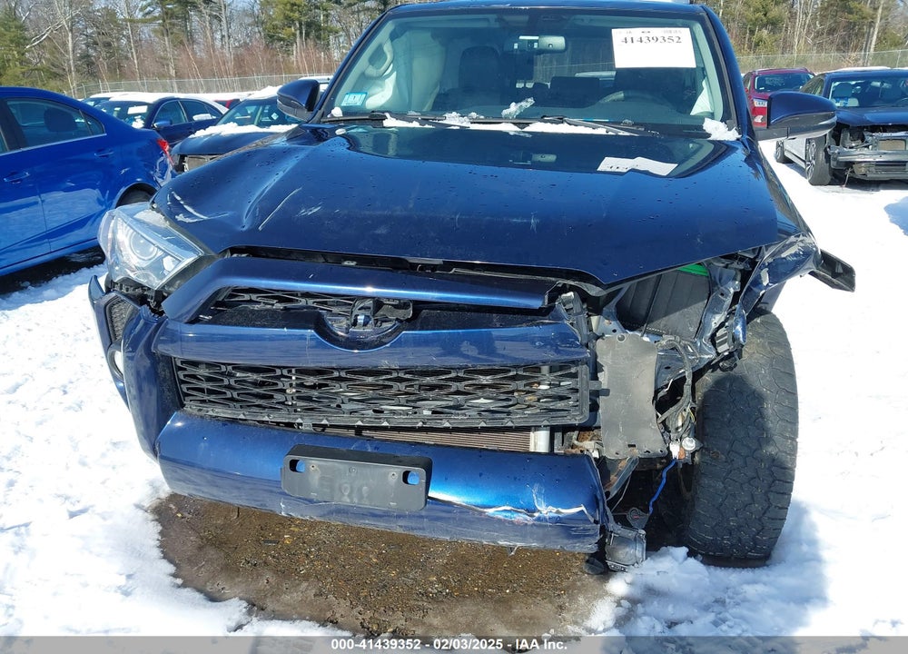 2018 TOYOTA 4RUNNER SR5 PREMIUM VIN: JTEBU5JR5J5598402