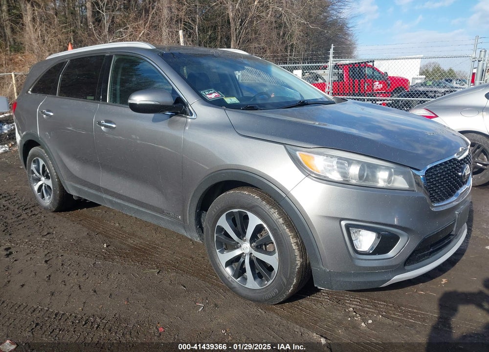 2016 KIA SORENTO 3.3L EX VIN: 5XYPHDA56GG146755