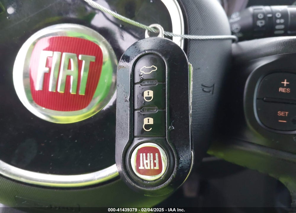 2014 FIAT 500L VIN: ZFBCFADH9EZ028886