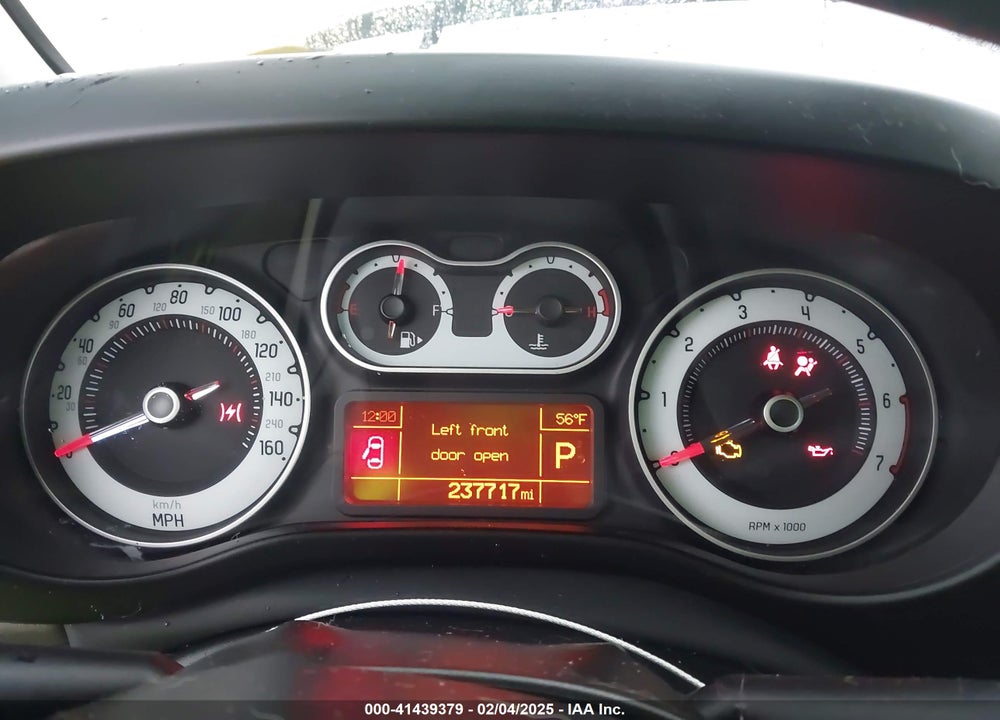 2014 FIAT 500L VIN: ZFBCFADH9EZ028886