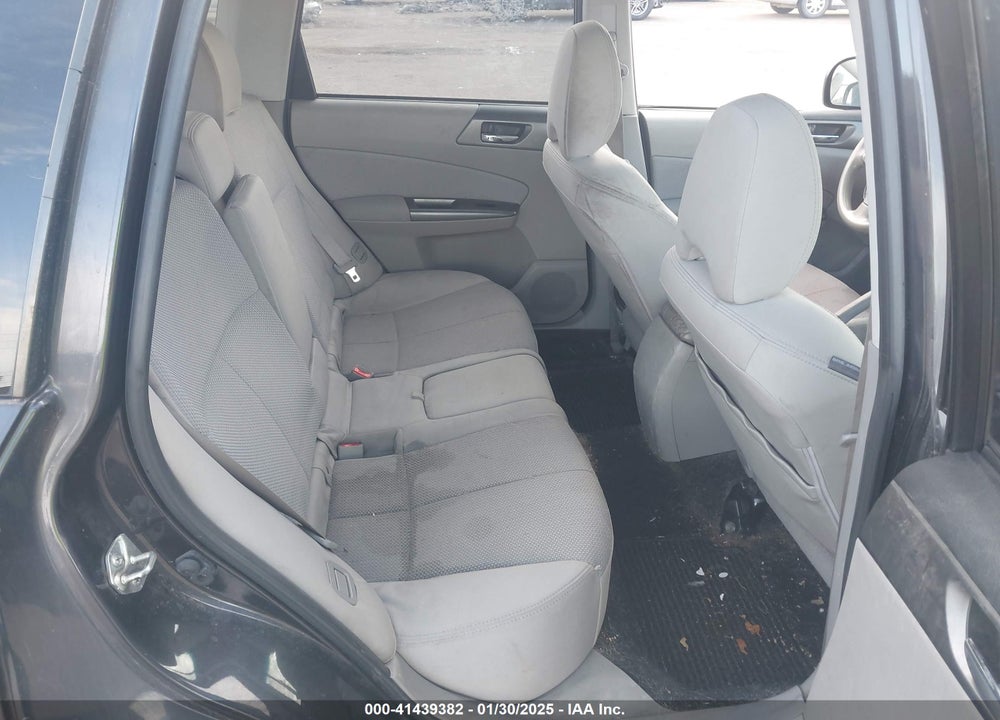2011 SUBARU FORESTER 2.5X PREMIUM VIN: JF2SHBCC6BH705538